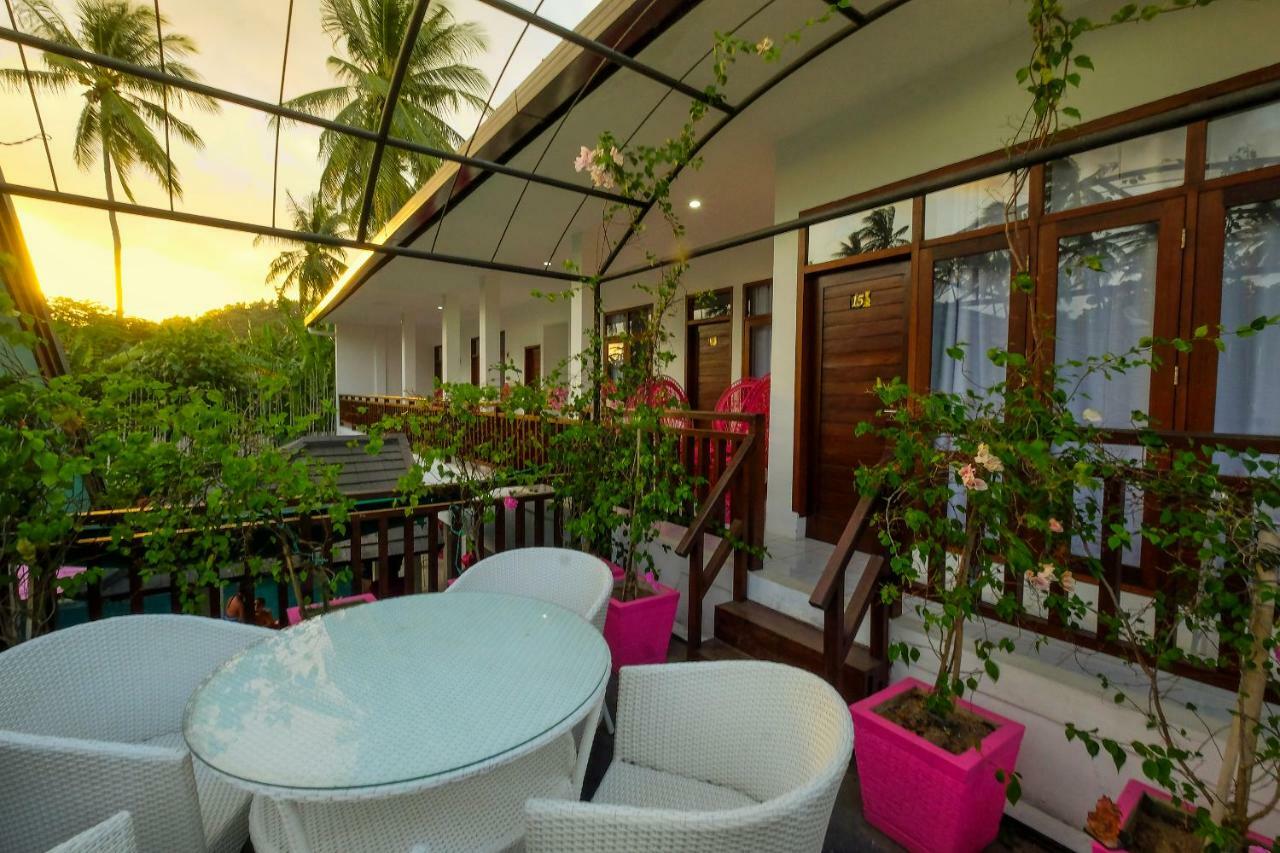 Lombok Senggigi Hotel Mangsit Esterno foto